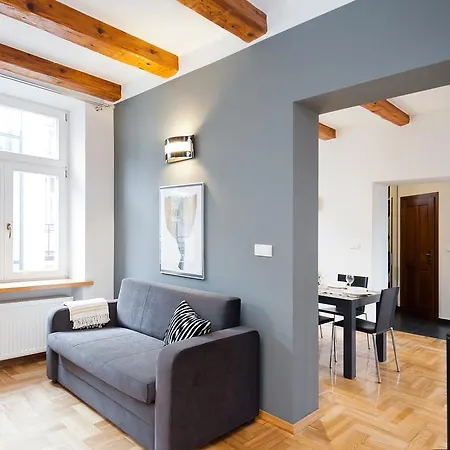アパート In-apart Cracow Old Town Stradomska クラクフ