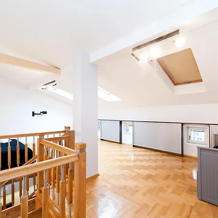 In-apart Cracow Old Town Stradomska アパート *