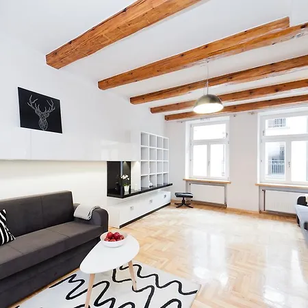 In-apart Cracow Old Town Stradomska アパート *