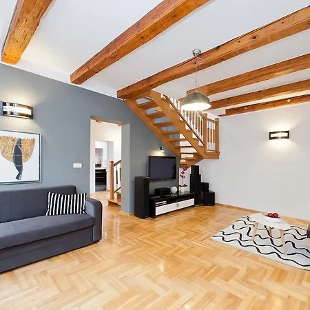 In-apart Cracow Old Town Stradomska アパート *